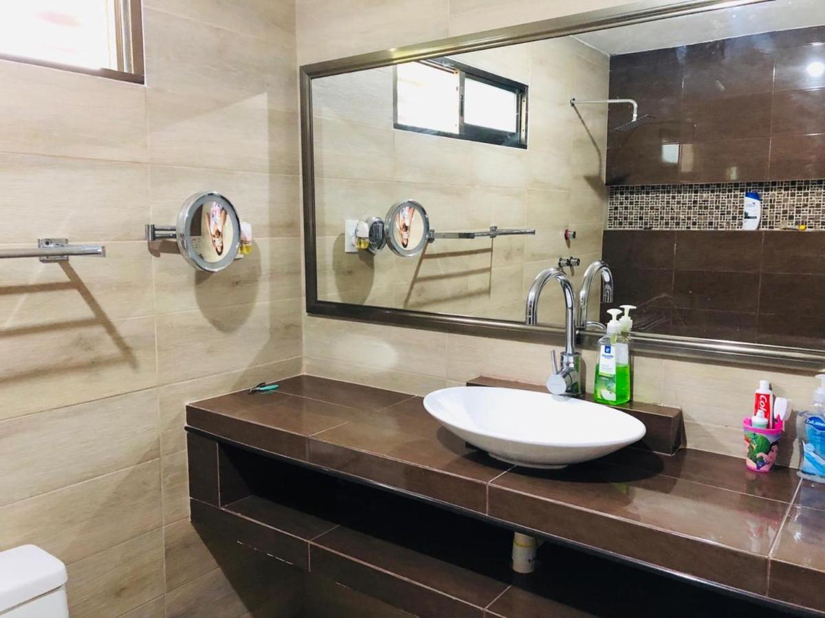 Casa Lili 2: Luxurious/Amplio/Hot Water/Economic/Wifi/Tv Lejlighed Valladolid  Eksteriør billede